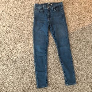 LEVI’S 720 high rise super skinny jeans
